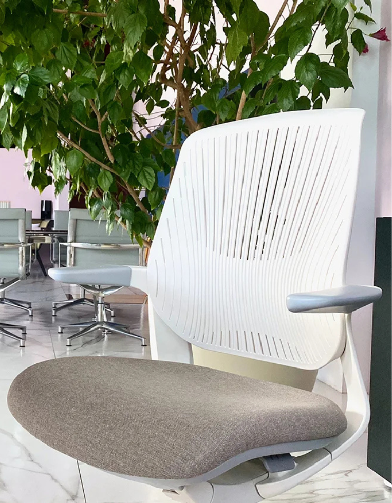 Quality Office Chairs for Long Hours: A Focus on Materials